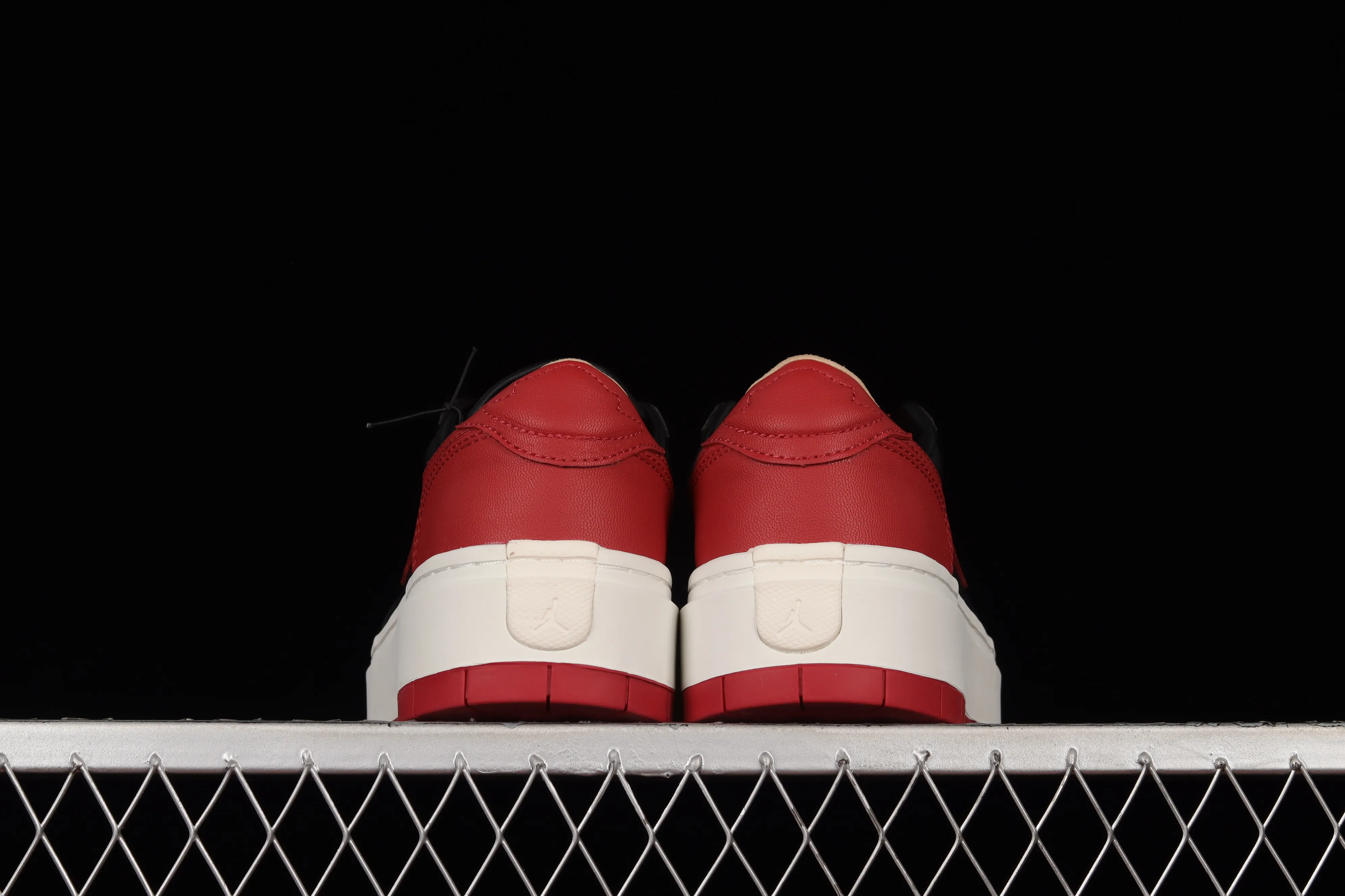 All categories Air Jordan Jordan series basketball shoes Air Jordan 1 Low Z version Air Jordan 1 Elevate Low SE "Wolf Grey" Little AJ first layer thick sole retro basketball shoes DQ1823-006